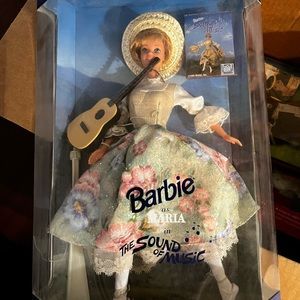 Barbie as Maria, Sound of Music